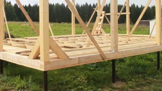 Сарай на винтовых сваях или хозблок на сваях Клин цена от 2537 руб. / шт.